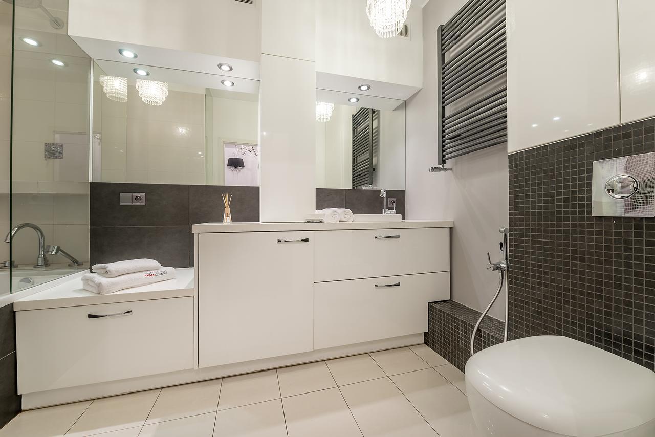 P&O Apartments Metro Nowy Swiat Varsovie Extérieur photo